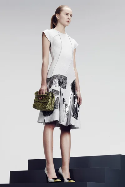 Look 10